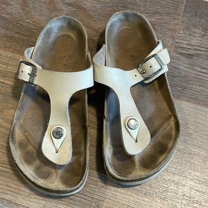 Birkenstock Gizeh size 36 tan